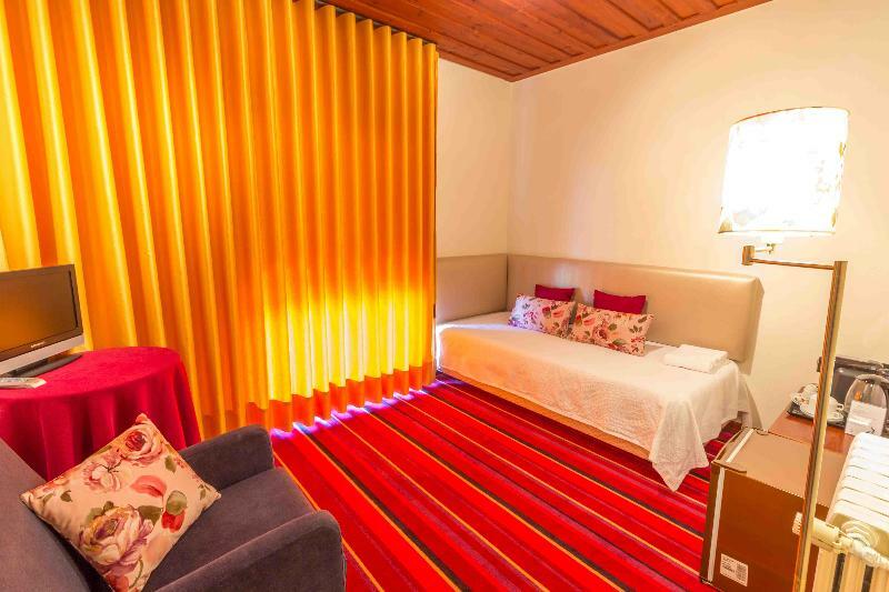Hotel Eurosol Seia Camelo Extérieur photo