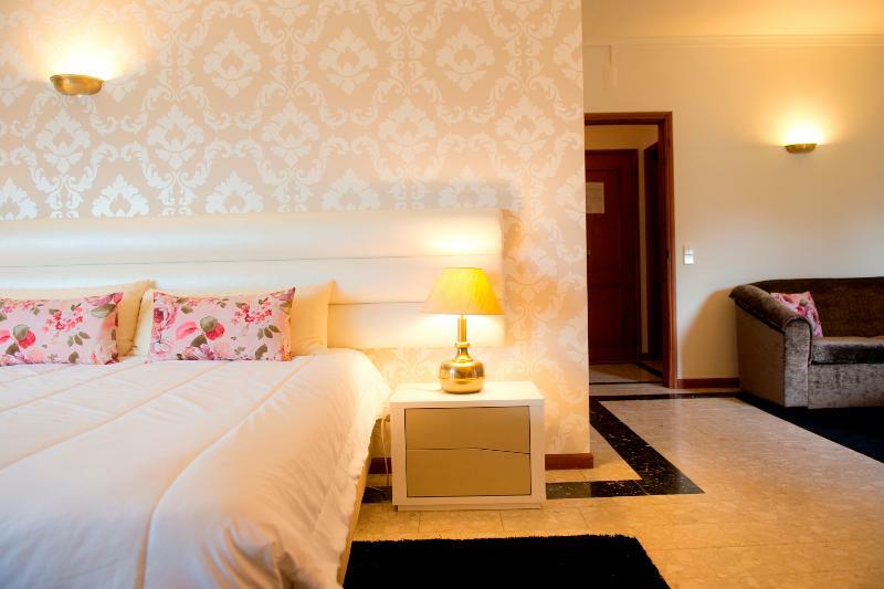 Hotel Eurosol Seia Camelo Extérieur photo